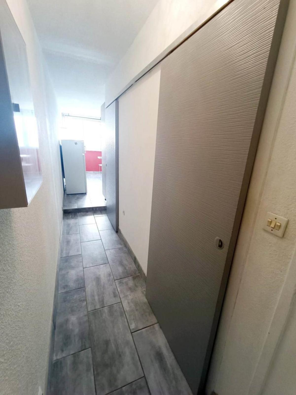 Charmant Appartement Sur La Marina Le Barcarès Exterior foto